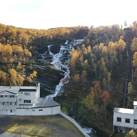 Storfossen Ξενοδοχείο με διαμερίσματα Gratangen