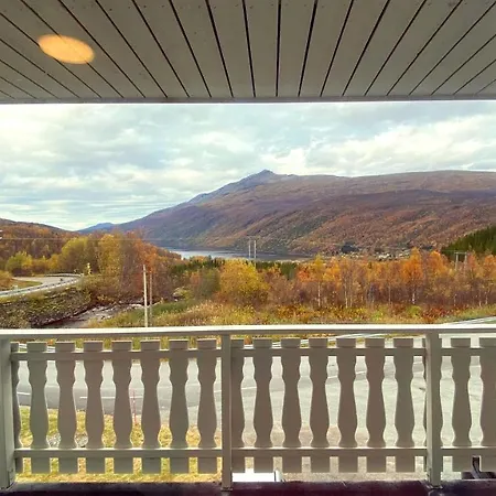 Storfossen 아파트호텔 Gratangen