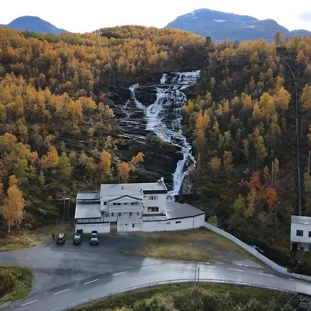 Storfossen Lejlighedshotel Gratangen