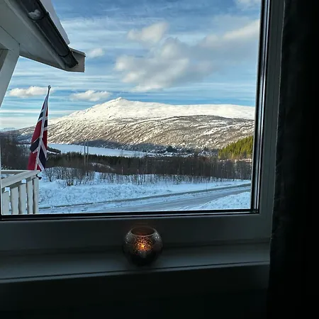 Storfossen 公寓式酒店 Gratangen